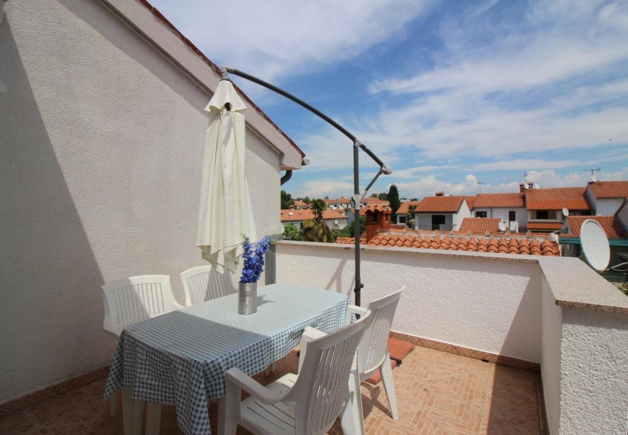 Apartment In Porec/Istrien 10214 Kültér fotó