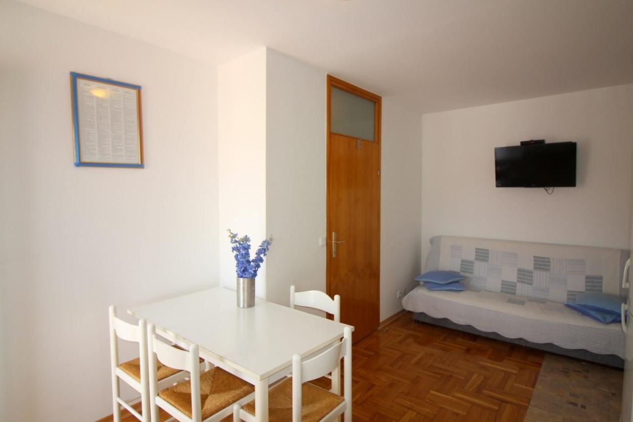 Apartment In Porec/Istrien 10214 Kültér fotó